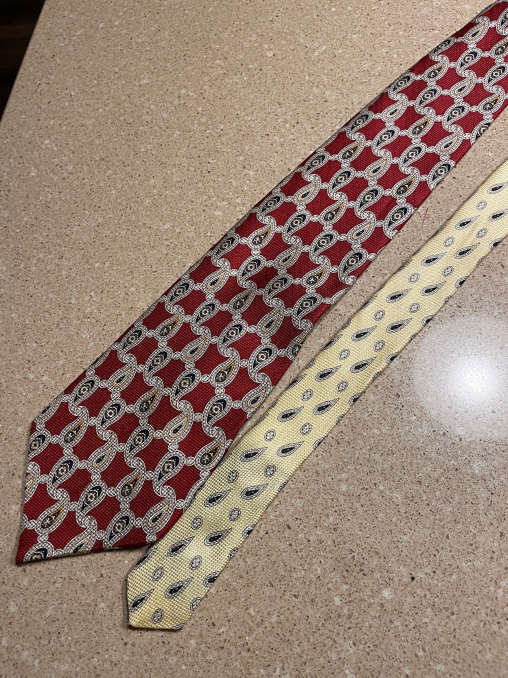 Tommy Hilfiger Red and Yellow Patterned Silk Necktie